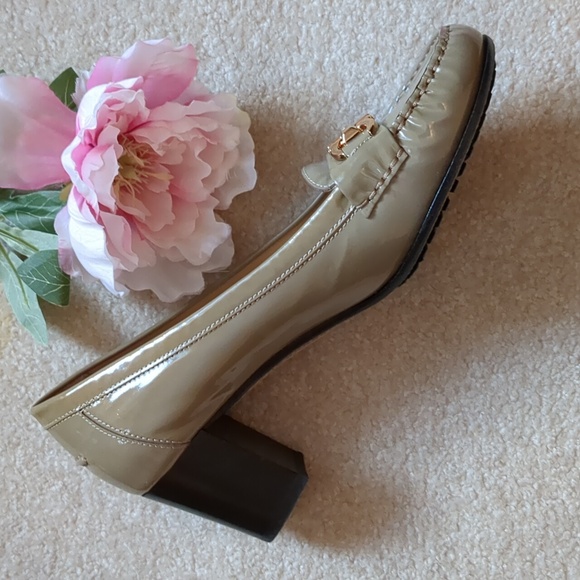 Ferragamo Block Heel Loafer Sz. 10 - Picture 2 of 7